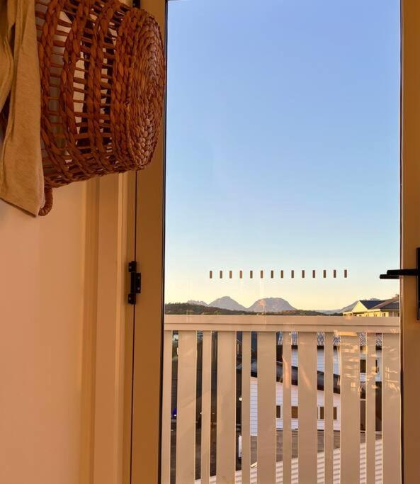 Viola - Seaside Retreat Villa Coles Bay Bagian luar foto